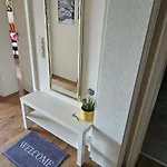 Ferienwohnung Am Lindenbaum Naehe Nuerburgring 아파트 *