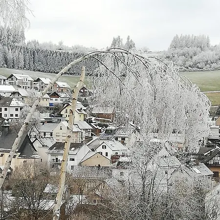 Daire Am Lindenbaum, In Am Nuerburgring *