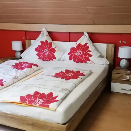 Apartment Am Lindenbaum, In Am Nürburgring Siebenbach